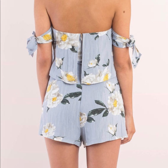 Tobi Blue Floral Romper Set - Picture 3 of 5